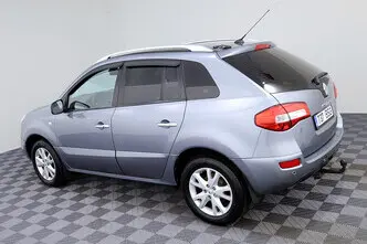 Renault Koleos, 2.0, 110 kW, diesel, manual, front-wheel drive