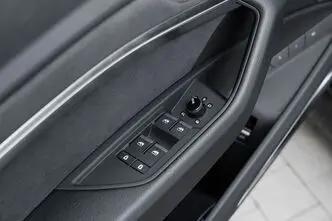 Audi e-tron, 370 kW, electric, automatic, four-wheel drive