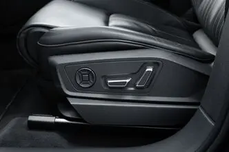 Audi e-tron, 370 kW, electric, automatic, four-wheel drive