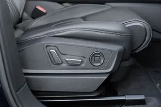 Audi e-tron, 370 kW, electric, automatic, four-wheel drive