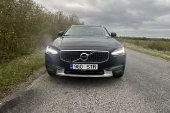 Volvo V90 Cross Country, 2.0, 173 kW, diesel, automatic, four-wheel drive