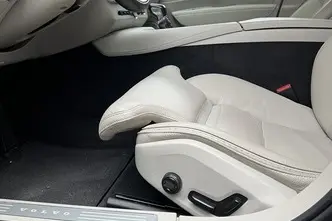 Volvo V90 Cross Country, 2.0, 173 kW, diesel, automatic, four-wheel drive