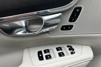 Volvo V90 Cross Country, 2.0, 173 kW, diesel, automatic, four-wheel drive