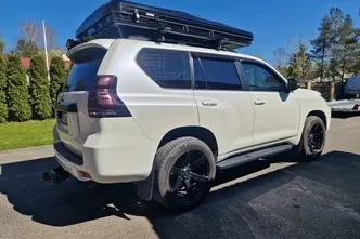 Toyota Land Cruiser, 2.8, 150 kW, дизель, автомат, полный привод