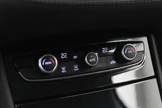 Opel Grandland X, 1.5, 96 kW, diesel, automatic, front-wheel drive