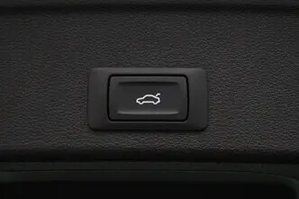 Audi A4, 2.0, 120 kW, hybrid, automatic, front-wheel drive