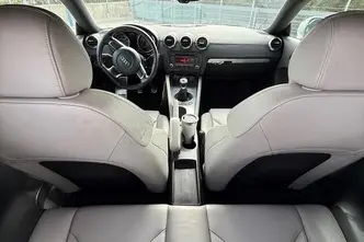 Audi TT, 2.0, 147 kW, bensiin, manuaal, esivedu