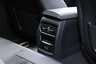 BMW i4, 125 kW, elekter, automaat, nelikvedu