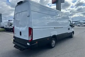 Iveco Daily, 3.0, 129 kW, дизель, механическая, задний привод