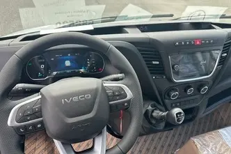 Iveco Daily, 3.0, 129 kW, дизель, механическая, задний привод