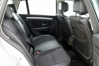 Renault Laguna, 1.5, 81 kW, дизель, механическая, передний привод