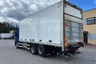 Renault T 520, 390 kW, diesel, automatic