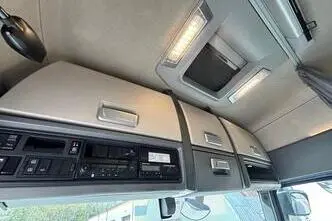 Renault T 520, 390 kW, diesel, automatic