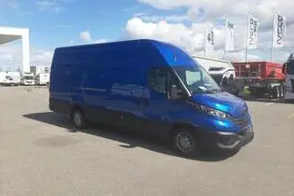 Iveco Daily, 3.0, 129 kW, дизель, автомат, задний привод