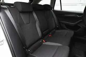 Škoda Octavia, 2.0, 85 kW, бензин, механическая, передний привод