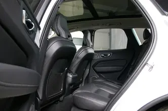 Volvo XC60, 2.0, 184 kW, hybrid, automatic, four-wheel drive