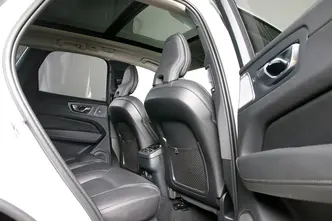 Volvo XC60, 2.0, 184 kW, hybrid, automatic, four-wheel drive