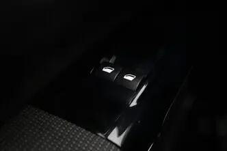 Citroën C4 Cactus, 1.6, 73 kW, дизель, механическая, передний привод