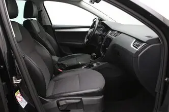 Škoda Octavia, 1.6, 85 kW, diesel, automatic, front-wheel drive