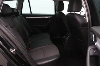 Škoda Octavia, 1.6, 85 kW, diesel, automatic, front-wheel drive