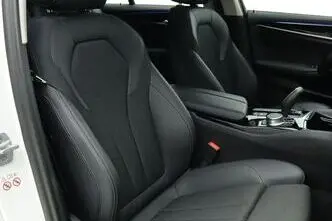 BMW 520, 2.0, 140 kW, hybrid, automatic, four-wheel drive