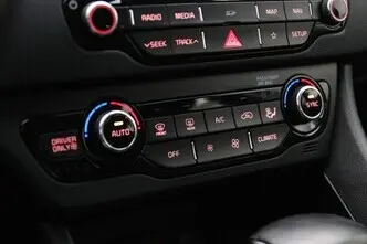 Kia Niro, 1.6, 77 kW, гибрид, автомат, передний привод