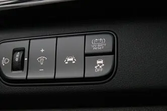 Kia Niro, 1.6, 77 kW, гибрид, автомат, передний привод