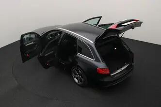 Audi A4, 1.8, 88 kW, bensiin, manuaal, esivedu