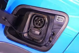 Peugeot 2008, 57 kW, electric, automatic, front-wheel drive