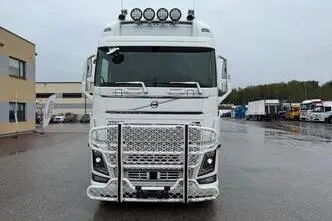 Volvo FH750 6X4 + RETARDER + HYDRAULICS, 552 kW, diisel, automaat