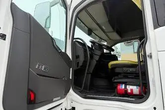 Volvo FH750 6X4 + RETARDER + HYDRAULICS, 552 kW, diisel, automaat