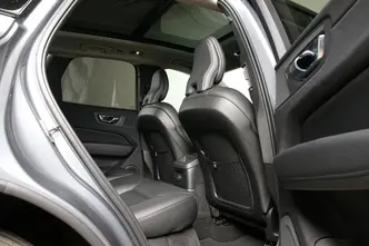 Volvo XC60, 2.0, 251 kW, plug-in hybrid, automatic, four-wheel drive