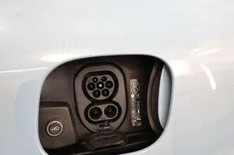 Porsche Macan, 145 kW, elekter, automaat, nelikvedu