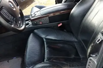 BMW 730, 3.0, 160 kW, дизель, автомат, задний привод