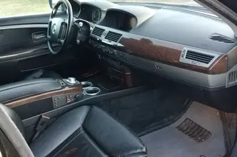 BMW 730, 3.0, 160 kW, дизель, автомат, задний привод