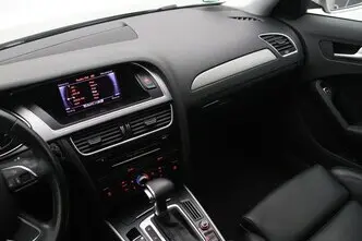 Audi A4, 1.8, 125 kW, bensiin, automaat, esivedu