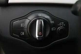 Audi A4, 1.8, 125 kW, bensiin, automaat, esivedu