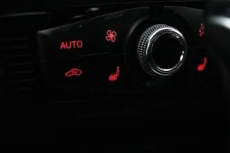 Audi A4, 1.8, 125 kW, bensiin, automaat, esivedu