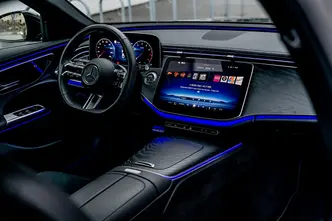 Mercedes-Benz E 200, 2.0, 150 kW, hybrid, automatic, rear-wheel drive