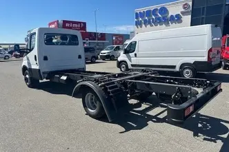 Iveco Daily, 3.0, 129 kW, дизель, механическая, задний привод