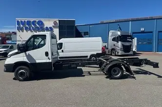 Iveco Daily, 3.0, 129 kW, дизель, механическая, задний привод