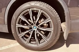 BMW X5, 3.0, 210 kW, plug-in hybrid, automatic, four-wheel drive