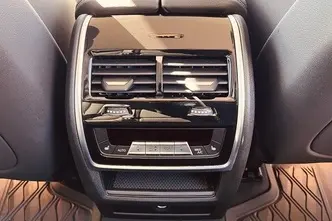 BMW X5, 3.0, 210 kW, plug-in hybrid, automatic, four-wheel drive