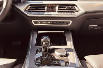 BMW X5, 3.0, 210 kW, plug-in hybrid, automatic, four-wheel drive