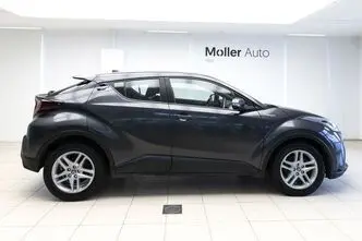 Toyota C-HR, 1.8, 90 kW, plug-in hybrid, automatic, front-wheel drive