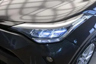 Toyota C-HR, 1.8, 90 kW, plug-in hybrid, automatic, front-wheel drive