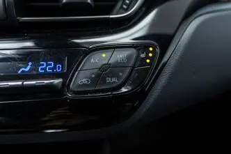 Toyota C-HR, 1.8, 90 kW, plug-in hybrid, automatic, front-wheel drive