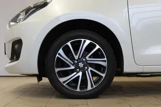 Suzuki Swift, 1.2, 61 kW, hübriid, manuaal, nelikvedu