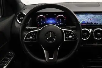 Mercedes-Benz GLA 250, 1.3, 118 kW, pistikhübriid, automaat, esivedu