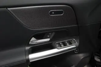 Mercedes-Benz GLA 250, 1.3, 118 kW, pistikhübriid, automaat, esivedu